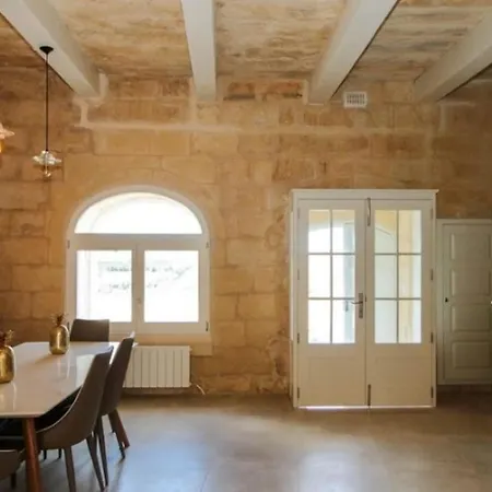 Tina Farmhouse Nadur