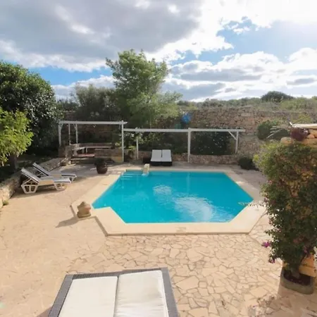 Tina Farmhouse Villa *